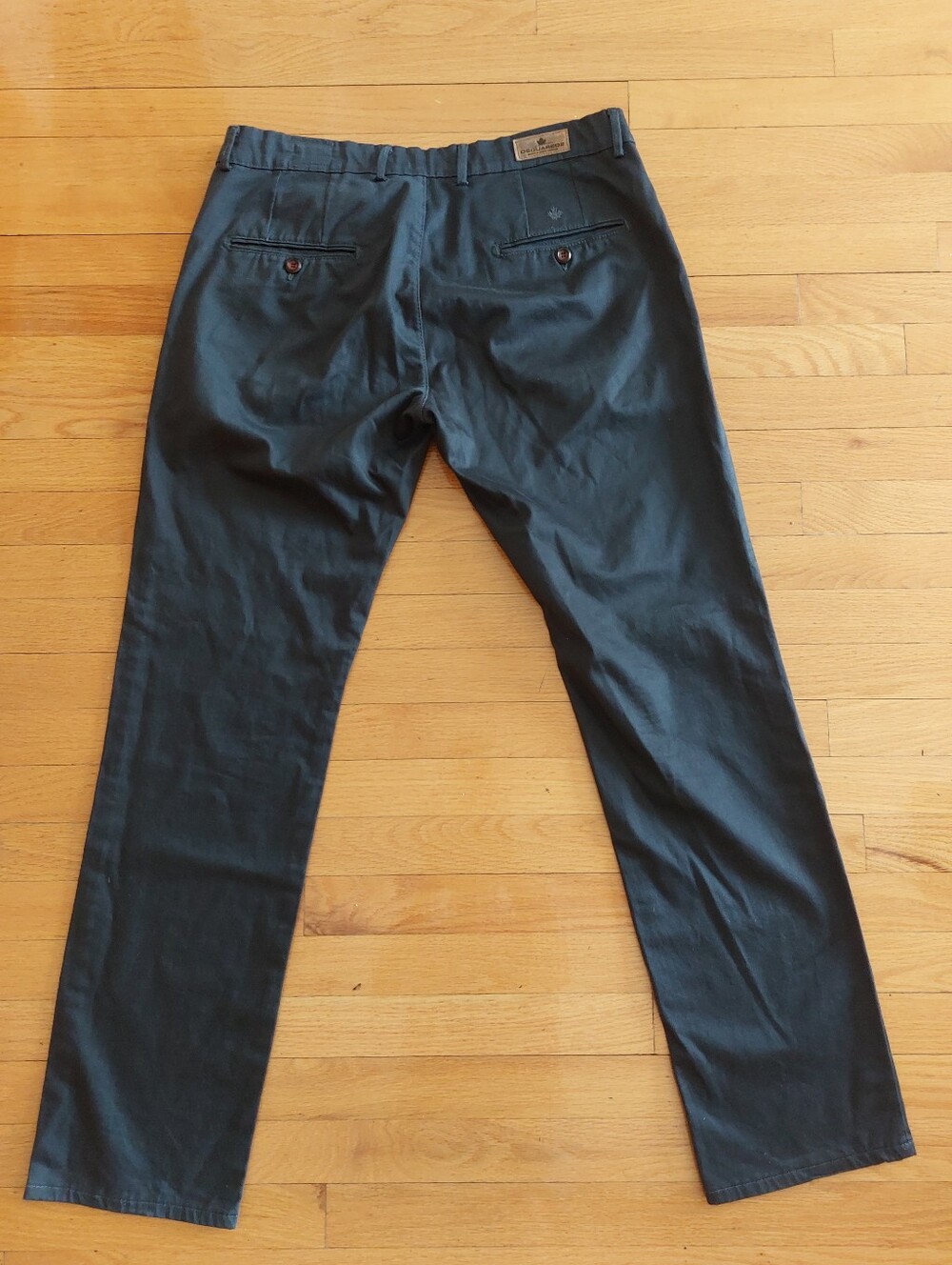 DSQUARED Men's Slim Straight Chinos in Charcoal - Picture 8 of 9